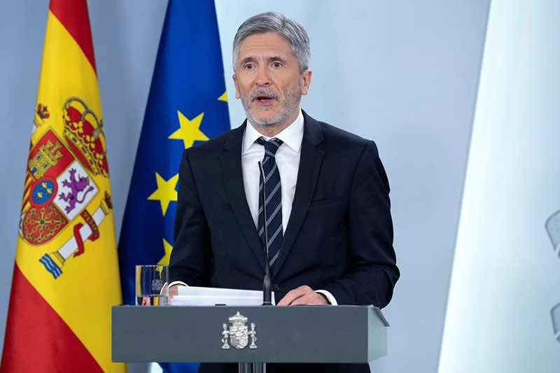 وزير داخلية إسبانيا