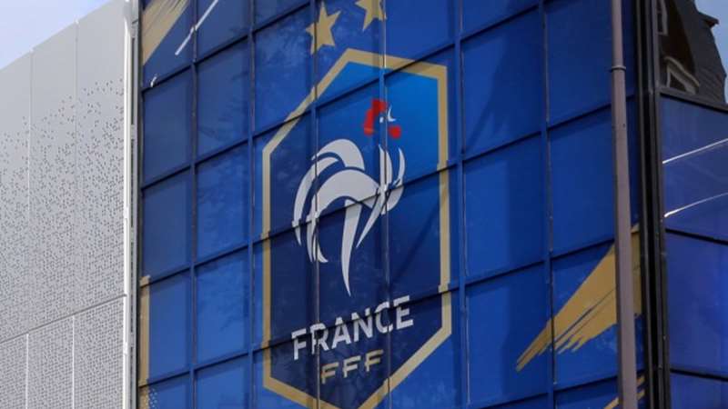Anbaetv – الاتحاد الفرنسي لكرة القدم يرفض إيقاف المباريات من أجل إفطار اللاعبين المسلمين – الرياضة