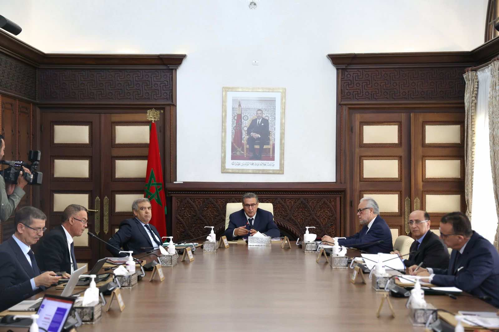 اخنوش