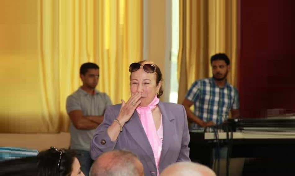 السيدة ليلى،