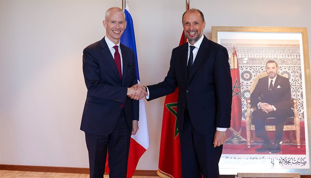 فرنسا