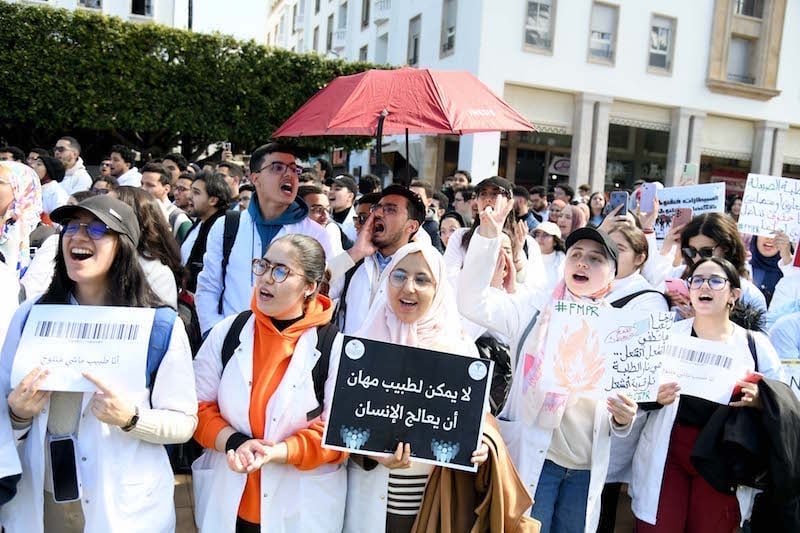 أزمة كليات الطب