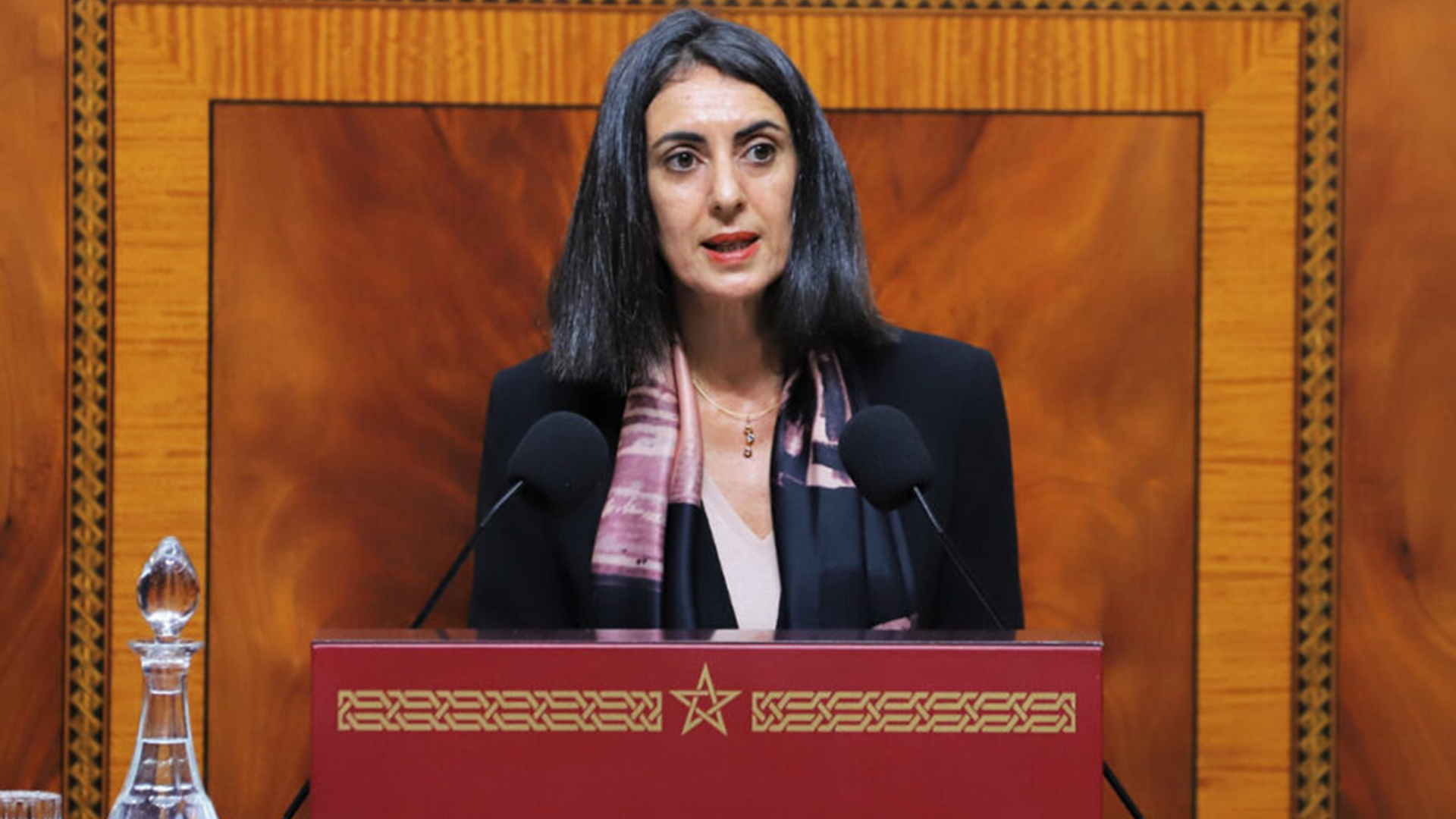 وزيرة الاقتصاد والمالية