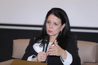  الأصالة والمعاصرة