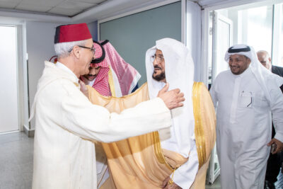  وزير الشؤون الإسلامية