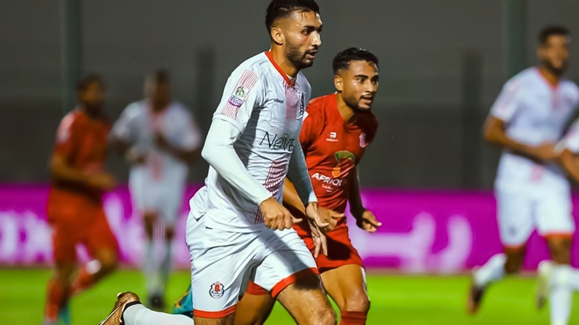 البطولة الاحترافية