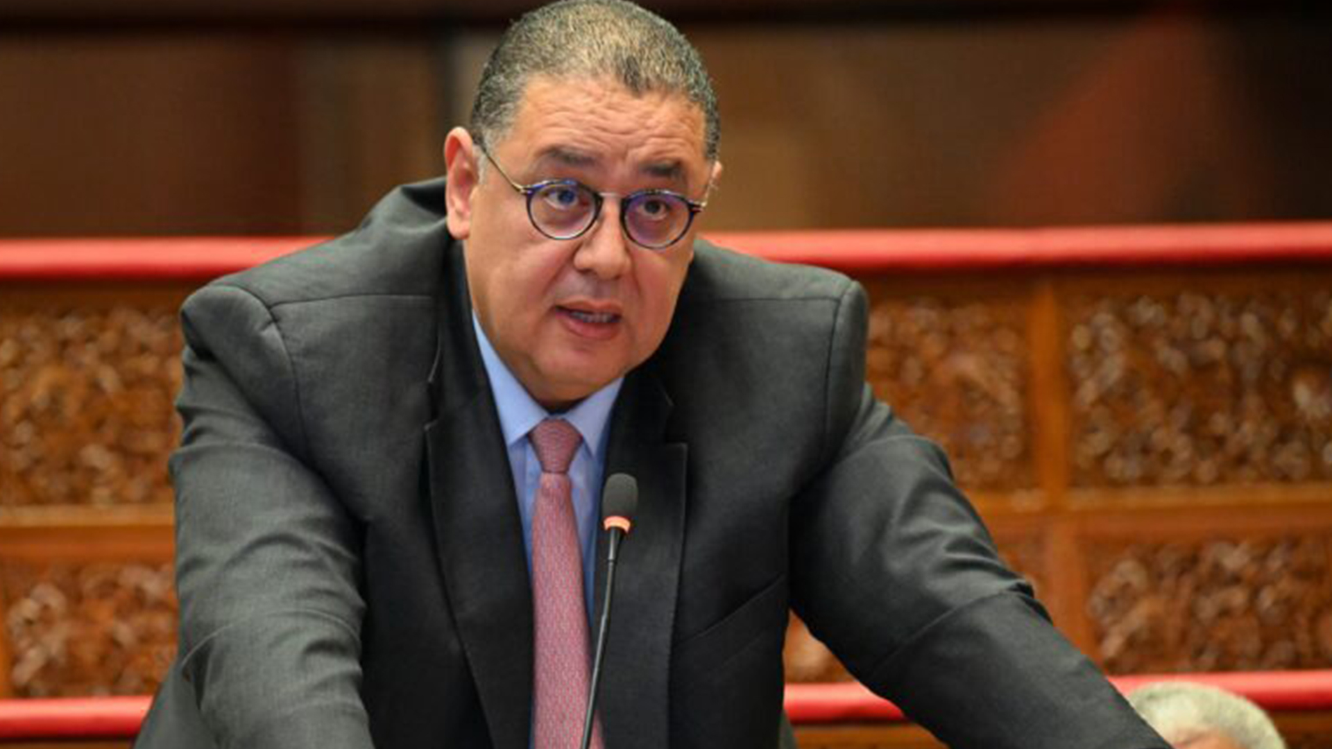 وزارة النقل و اللوجستيك