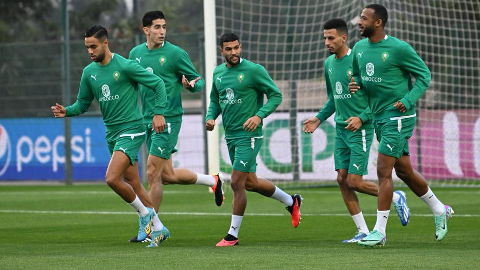 معسكر الأسود