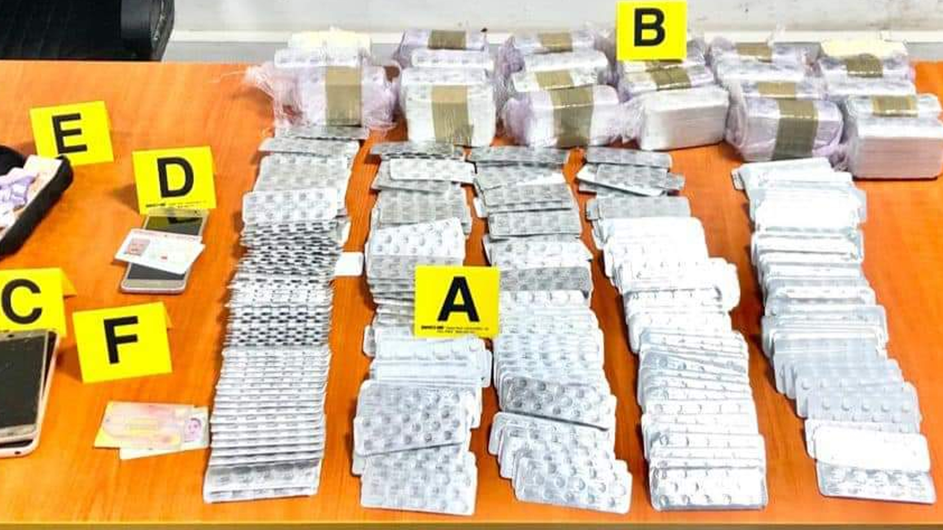 المؤثرات العقلية