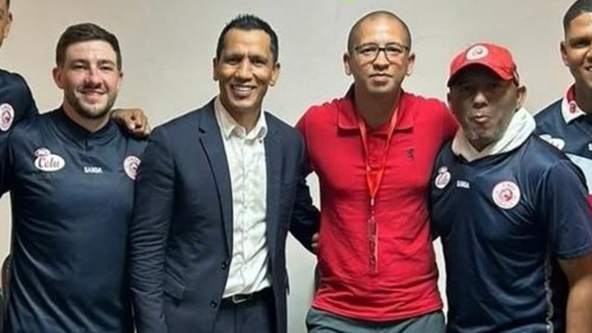 مساعد فادلو