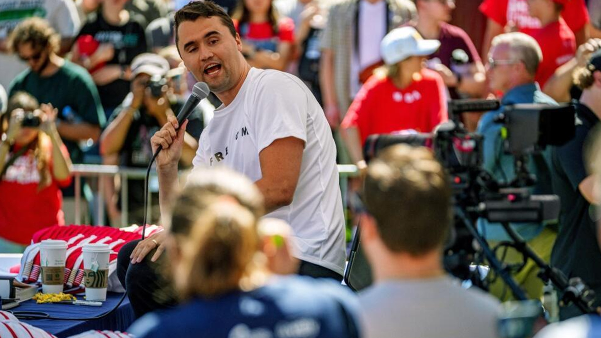 الناشط تشارلي كيرك