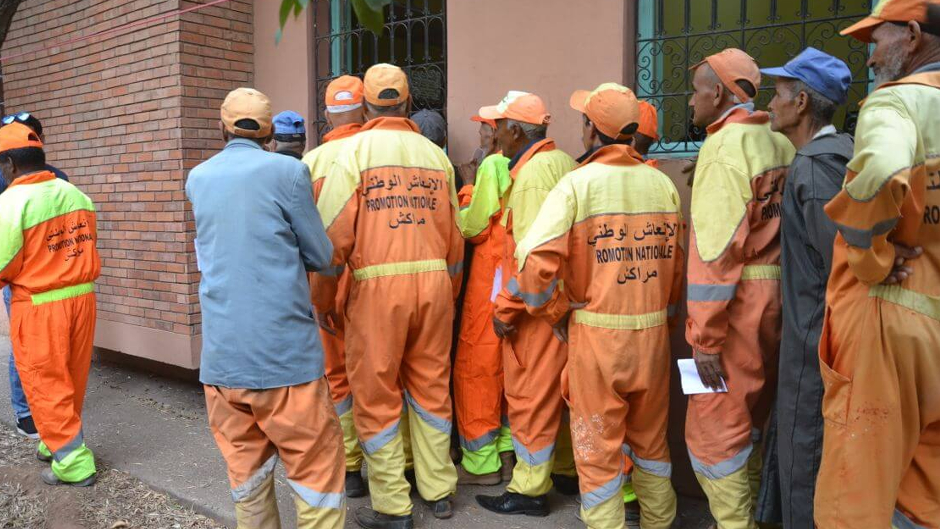 عمال الإنعاش الوطني