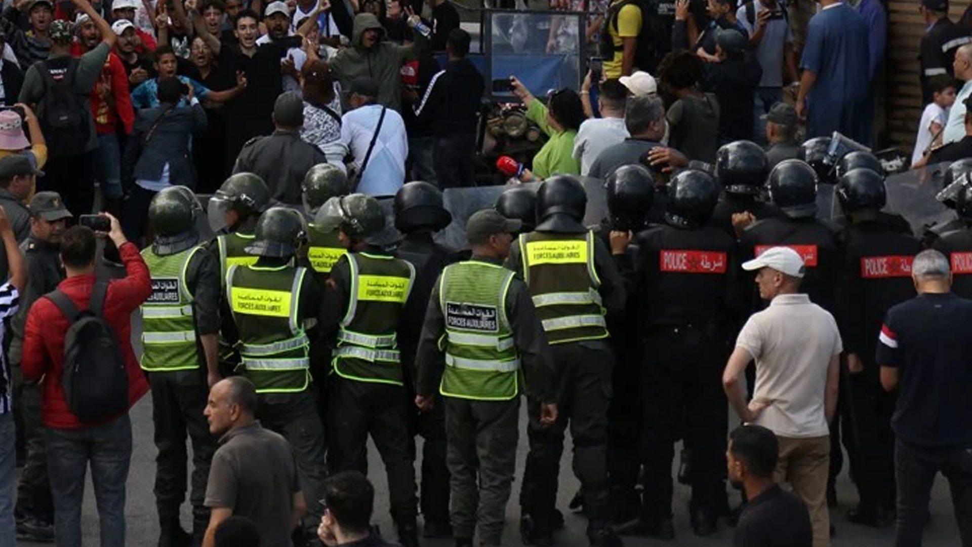 الاحتجاجات