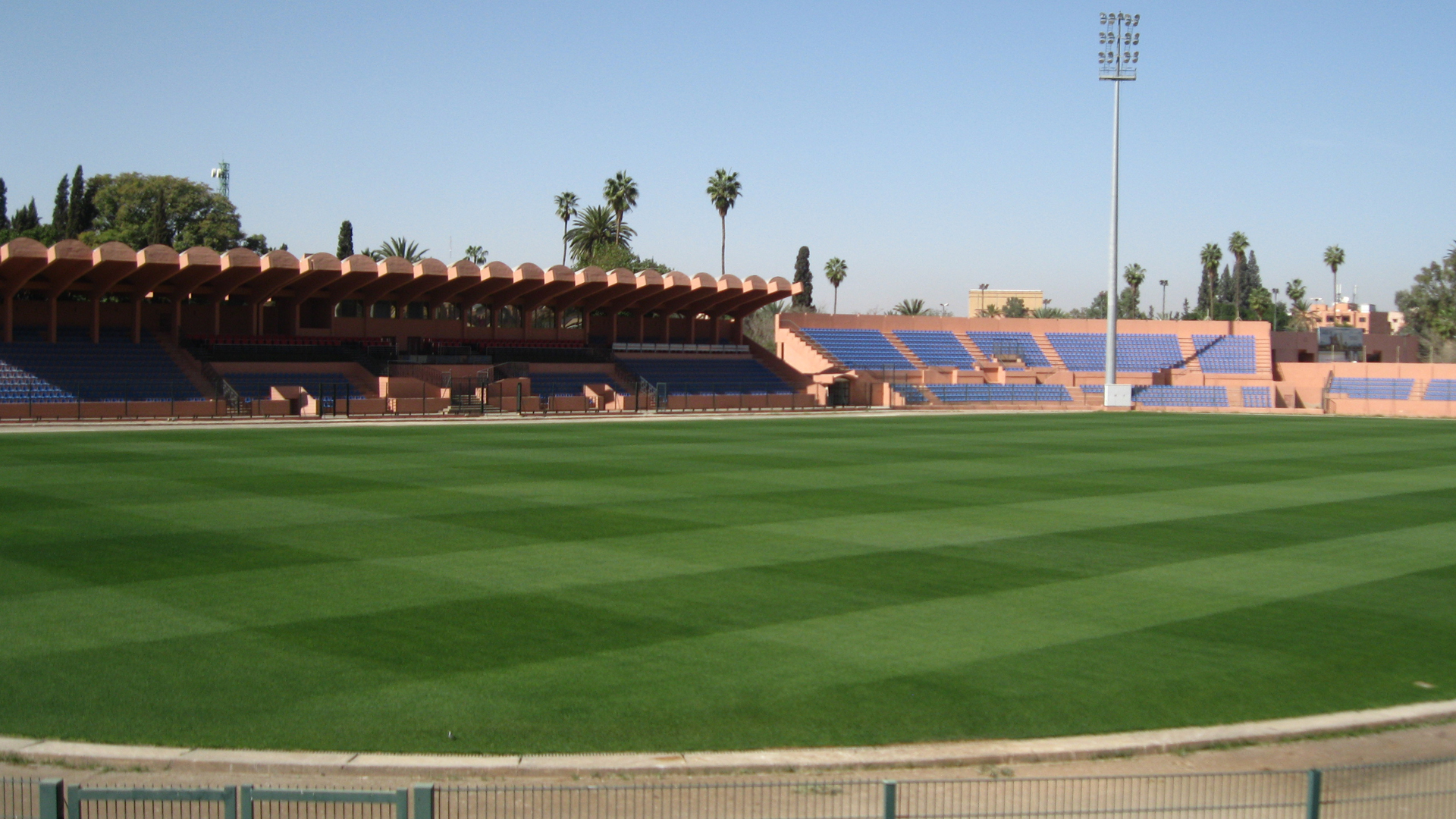 ملعب الحارثي