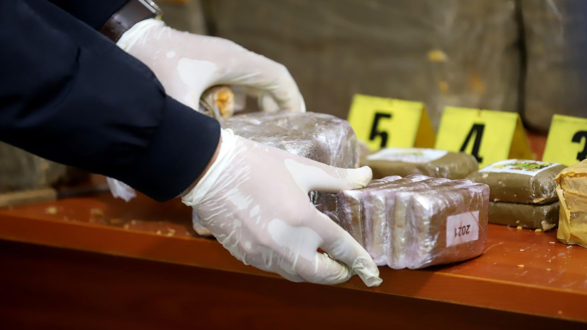 جرائم المخدرات