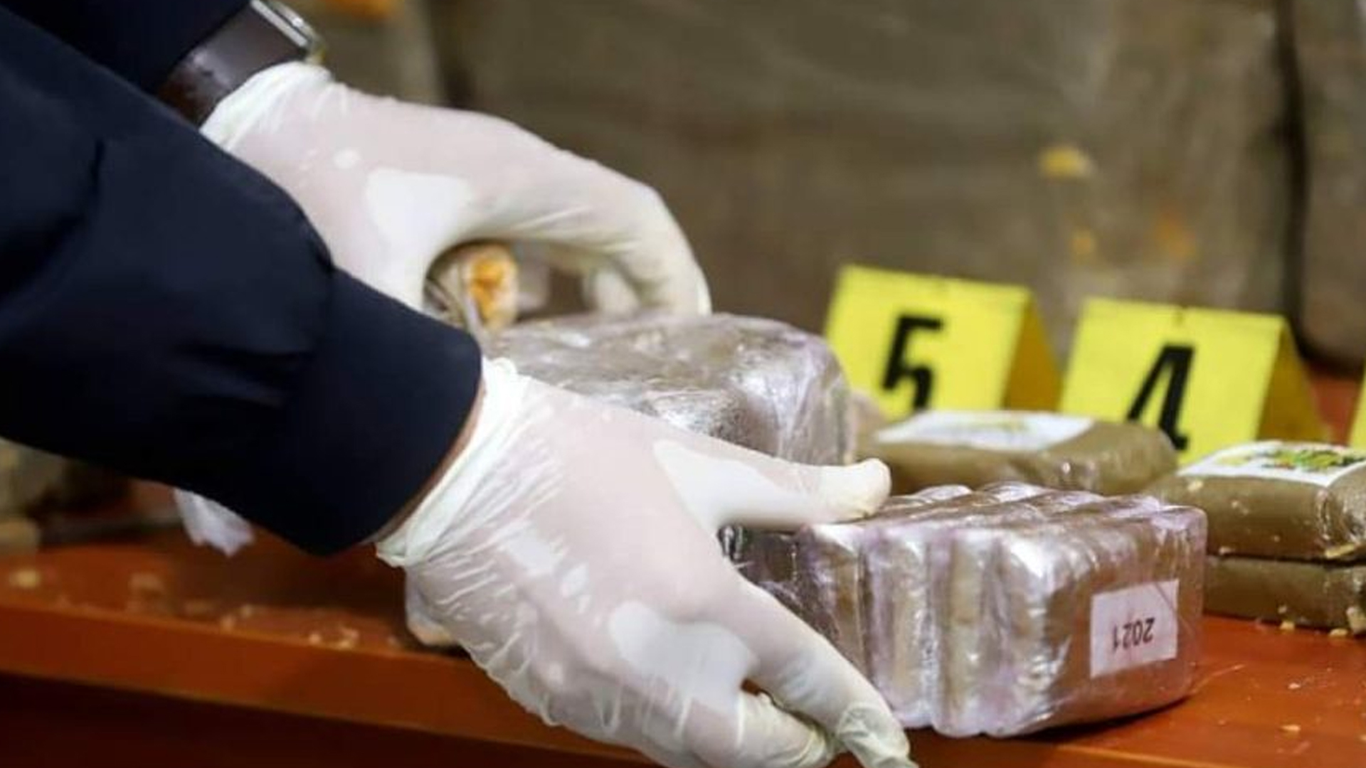 مخدر الشيرا